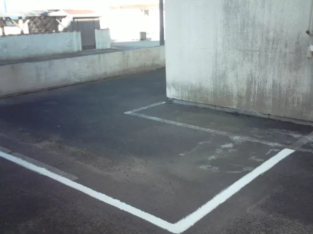 Lot de 3 parkings 3