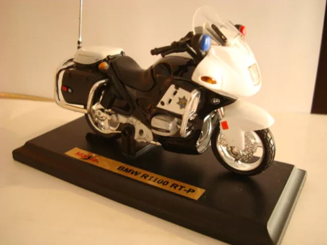 BMW R 1100 Rt Police California Autoroute - USA 1:18 Maisto