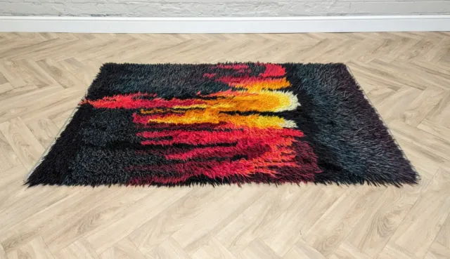 Mid-Century Vintage Retro Swedish Rya Wool Rug Carpet Sunburst 1970s (150x100cm)