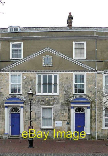 Photo 6x4 Georgian House, Lewes, East Sussex Between the site of the East c2009