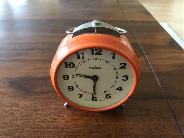 Alter Wecker Retro „ Ruhla“ in orange, funktioniert
