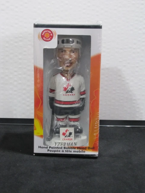 Nhl 2002 Olympics Team Canada Steve Yzerman Bobble Head Nib