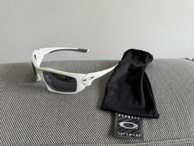 Oakley Scalpel - matte white / black    (Romeo, Juliet, Split, Racing, Jawbone)