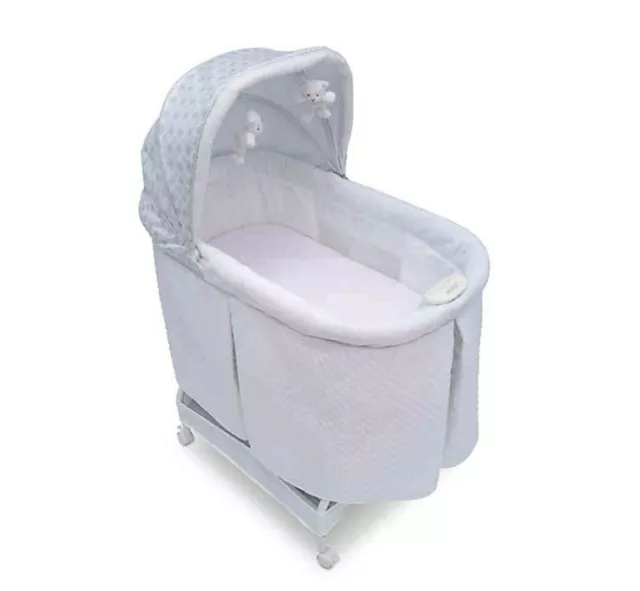 NIB Bassinet Beautyrest Silent Auto Gliding Lux with Side to Side Motion
