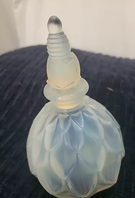 Signed Sabino Opalescent Art Glass Paris, France Perfume Bottle