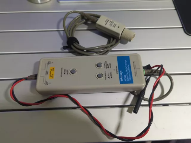 Tektronix P5205 High Voltage Differential Probe, 100MHz, Calibrated, SEE BELOW