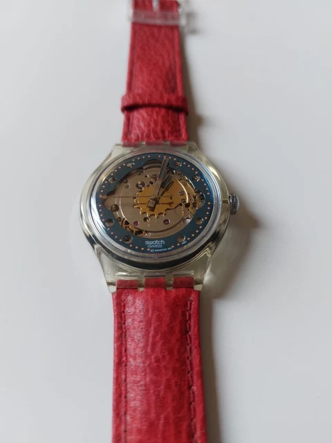 変革のパワーを授ける・願望成就 美品 スウォッチ swatch レッド