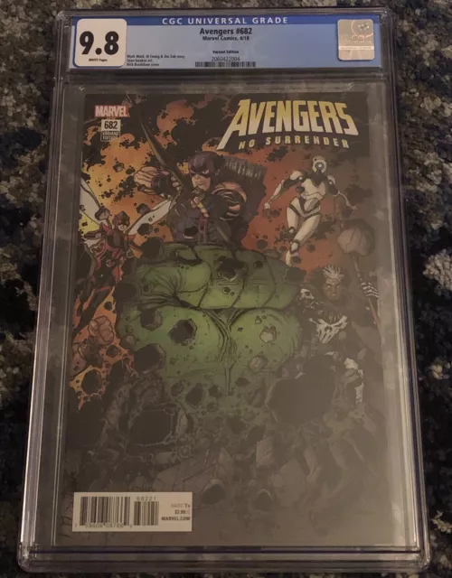 AVENGERS #682 Rare Bradshaw Incentive Variant CGC 9.8 1ST IMMORTAL HULK