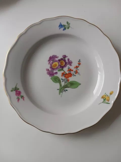 MEISSEN - Kuchenteller - Bunte Blume mit Goldrand