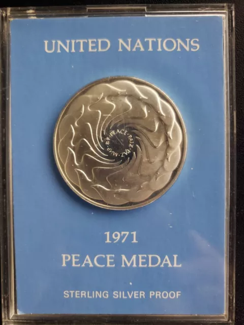 1971 Franklin Mint Sterling Silver United Nations Peace Medal Proof