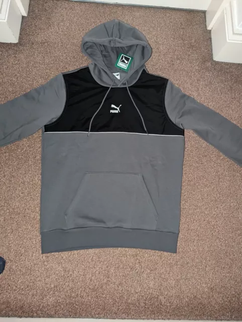 Men's Puma Hoodie Medium