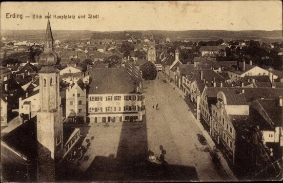 Ak Erding in Oberbayern, Blick auf Hauptplatz und Stadt - 10658359