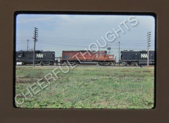 Original '77 Ektachrome Slide NW LV Lehigh Valley 407 C420 OB2 action    37A6