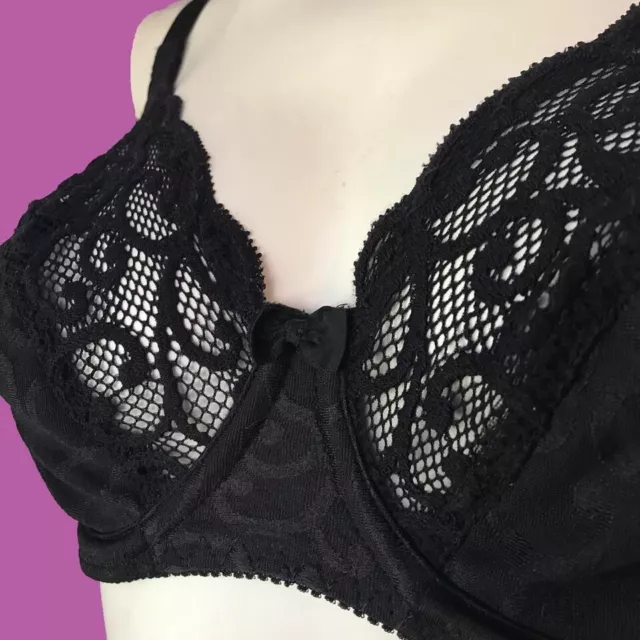 vintage 1980s black fishnet lace underwire bra lingerie size 10D 32D 2