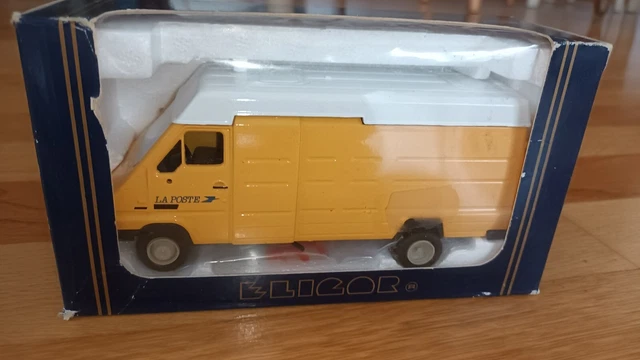 Camion Miniature Eligor 1/43 Renault B110 - Fourgon Vert, Neuf En Boîte, Collection NZG/Norev, Référence 5000510394