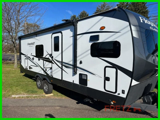 2022 Forest River Flagstaff Classic 826MBR Used 2022 Forest River Flagstaff Classic 826MBR Used