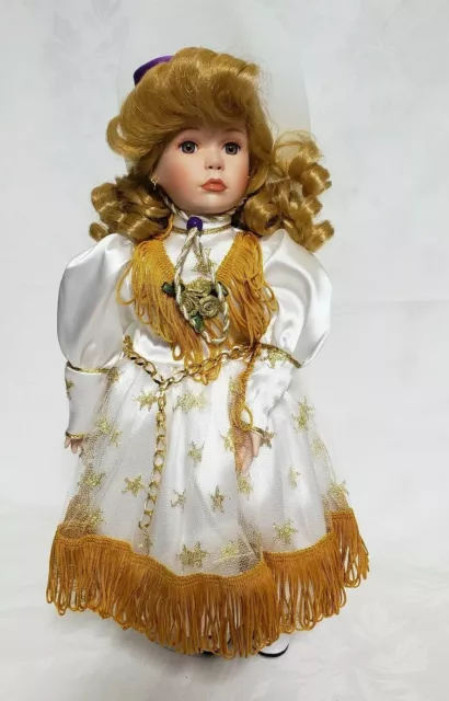 Paradise Galleries Delta Dawn Porcelain Doll Musical Wind Up Cowgirl