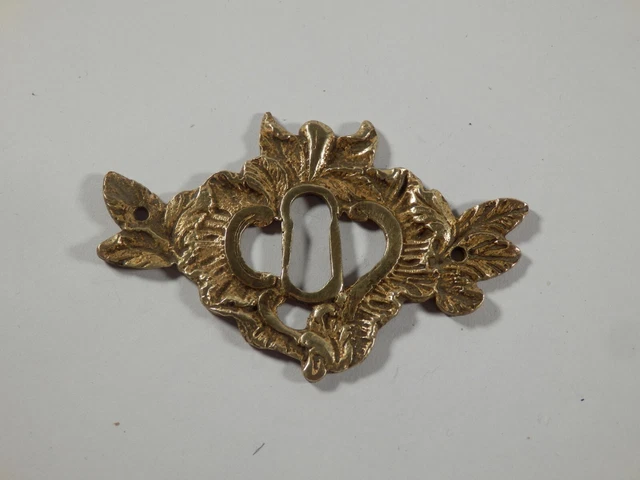 Vintage Antique Brass Ornate Leaf Design Door Escutcheon Keyhole Plate  #1860