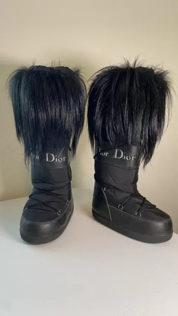 Authentic Dior moon/snow boots, vintage Y2K Dior by John Galliano Black fur