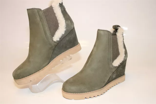 Toms NEW Maddie Womens 6 Tarmac Olive Nubuck Suede Wedge Booties Ankle Boots