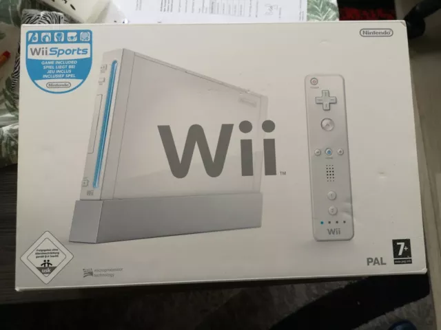 Nintendo Wii Spielekonsole - Weiß mit Wii Sports