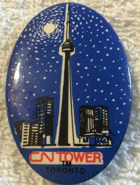 CN Tower Toronto Canada 1977 - Vintage Pinback Pin Button