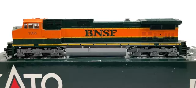 Ho Kato 37-1902 Ge C44-9W Dash 9 Bnsf # 1005 Dcc Installed