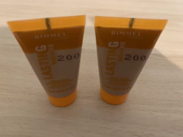 Rimmel London Lasting Radiance mittlere Abdeckung Foundation Tester 2