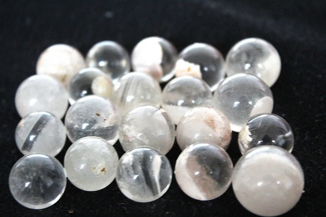20 NATURAL BEAUTIFUL white ghost phantom pyramid CRYSTAL sphere ball HEALING j16