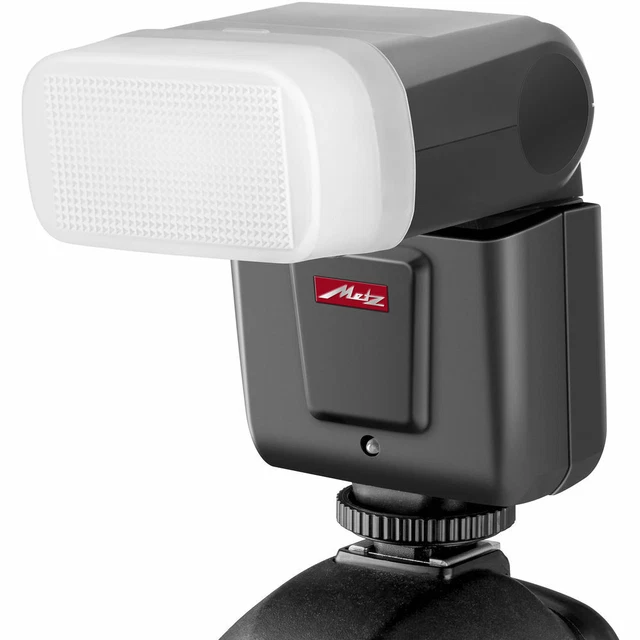 Metz Mecablitz M360 for Sony 3