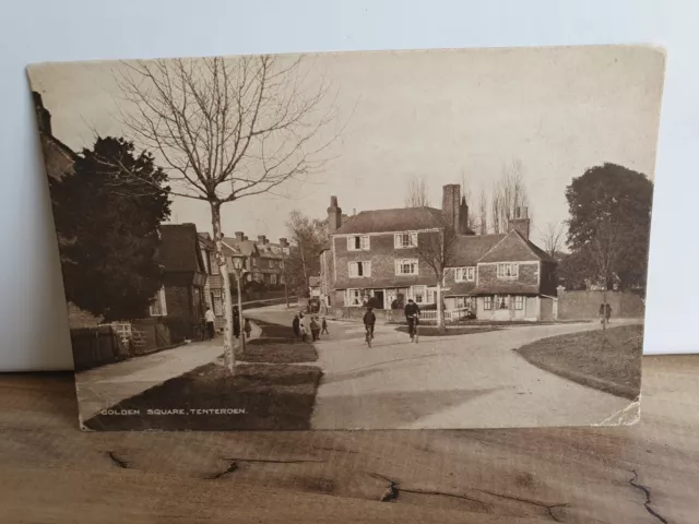 Vintage Kent  Postcard Golden Square Tenterden Posted In 1928 To Mrs Moon