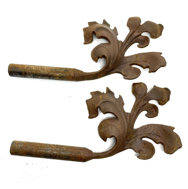 2 Vintage Cast Iron Curtains Rod Finials Wavy Leaf Heavy