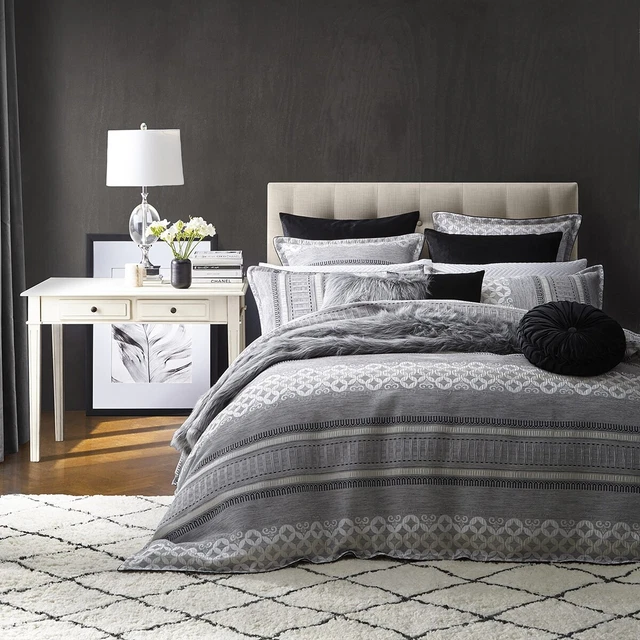 New Private Collection Calais Silver Super King Quilt /Doona Cover Set