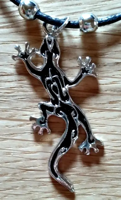 2 Piezas Negro, Salamander Collar - Aatemporal, de Ensueño, Negro/Plata