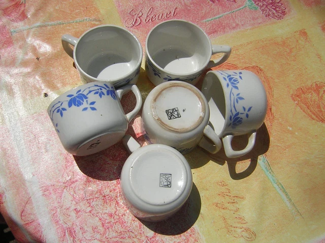 lot de 6 tasse a café motif fleur bleue ancienne faience tbé