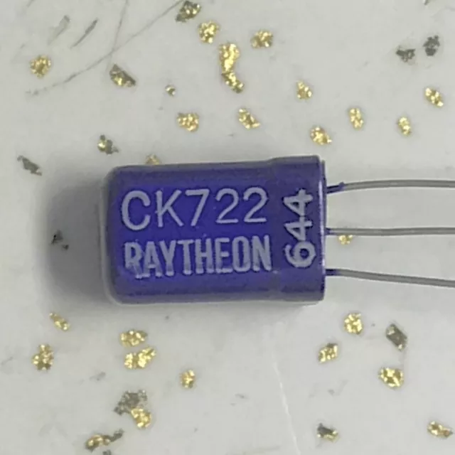 NEW NOS Raytheon Blue Transistor CK722 With Packet Tested With Specs