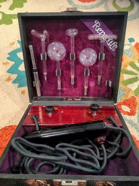Renulife Health Generator Model M ~ Medical Quackery Device ~ w/ 32 page booklet
