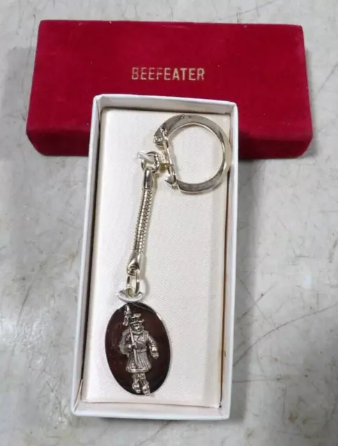 Vintage 1960s70s Beefeater Gin Advertising Metal Keychain New NOS NIB