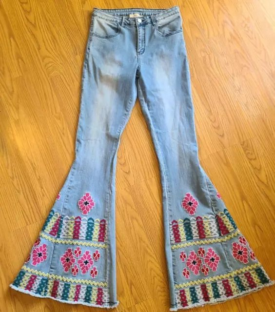 Saints & Hearts High Waist Bell Bottom Jeans Retro Raw Hem Hippie Embroidered M