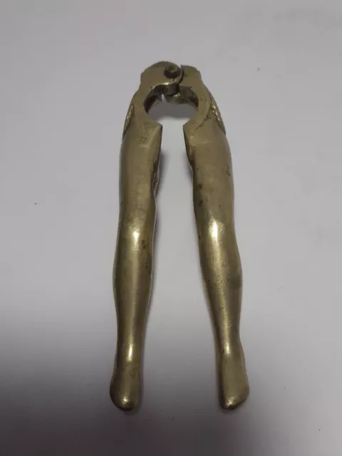 *NUTCRACKER * vintage Brass Ladies  LEGS Novelty Item Leaf Design Sides