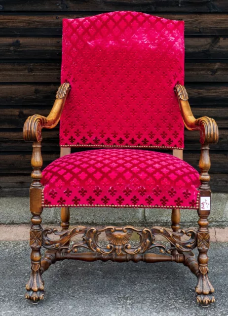 Stunning French Louis XV Carved Oak Clover Pattern Armchair! BLB212 2