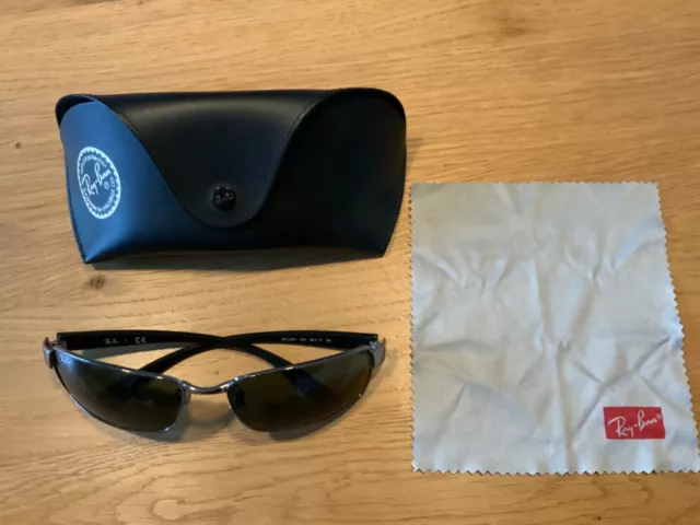 Ray Ban Sonnenbrille inkl. original Brillenetui und original Putztuch