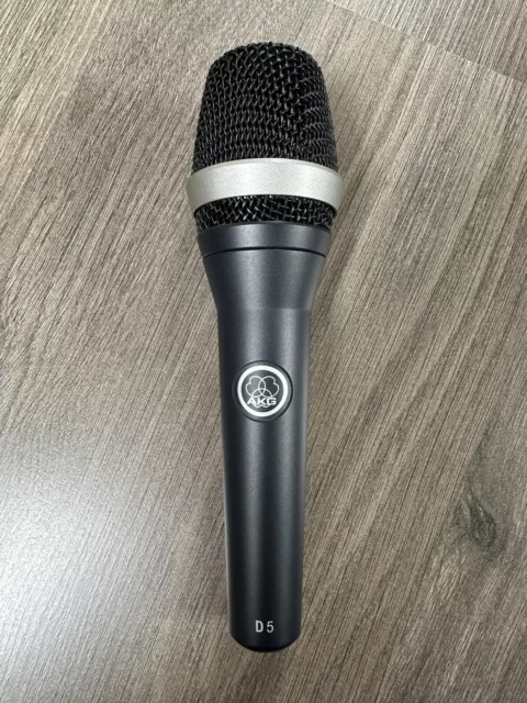 AKG D5 Mikrofon Dynamisches Gesangsmikrofon