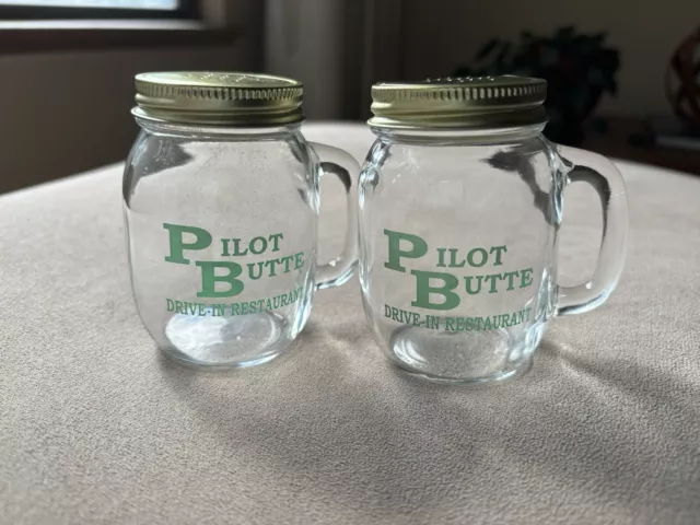 Pilot Butte Restaurant in Bend / Central Oregon Mason Jar Salt & Pepper Shakers