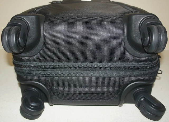 New Tumi Alpha 3 117154-1041 22" Expandable 4 Wheeled Carry-On Case/Bag - Black 12
