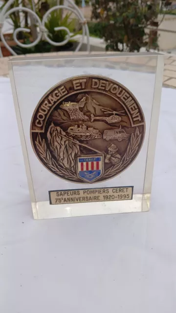 Médaille Commémorative Pompiers Courage Et Dévouement