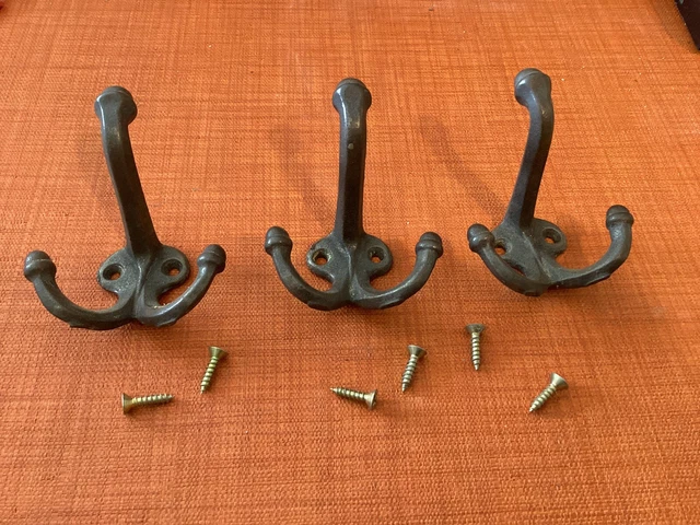 3 ANTIQUE Vintage Heavy Duty CAST IRON Schoolhouse COAT HAT ACORN Triple Hooks