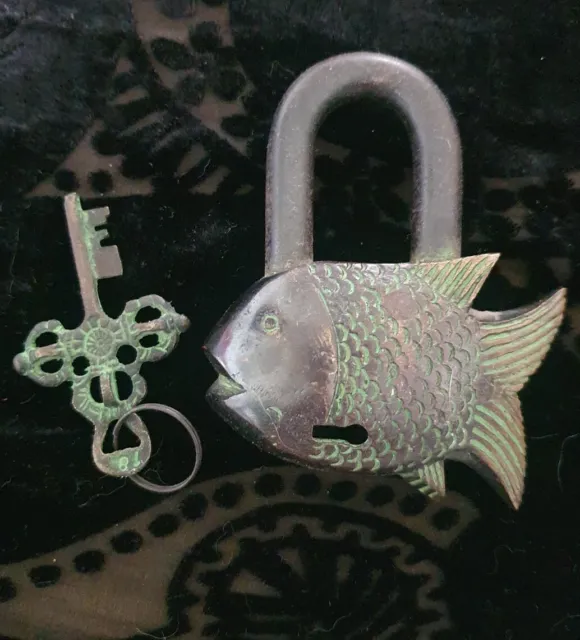 Antique Heavy Indian Brass Fish Padlock With Ornate Key