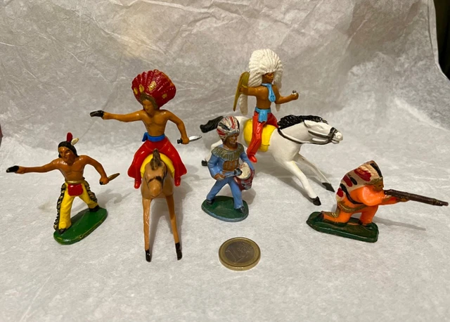Lot De 4 Figurines Soldats Plastique Vintage - Indiens Et Cow-boys Cyrnos (style Starlux) - Années 50-60 - Occasion