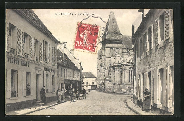 CPA Houdan, Rue d´Epernon, vue de la rue 1908